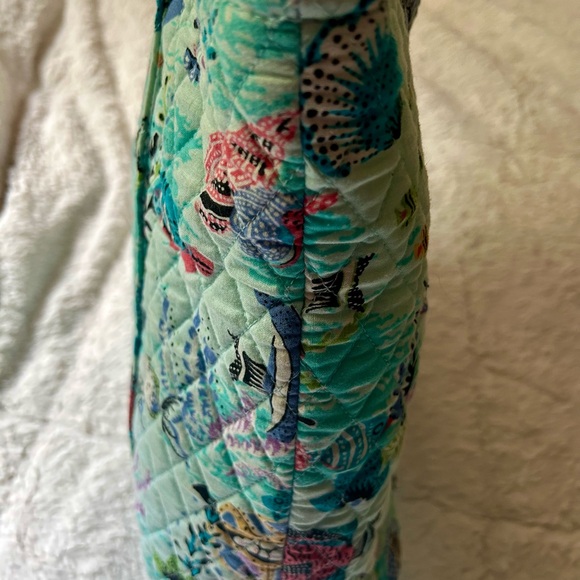 Vera Bradley Matching Wallet and Tote Bag - Picture 8 of 11